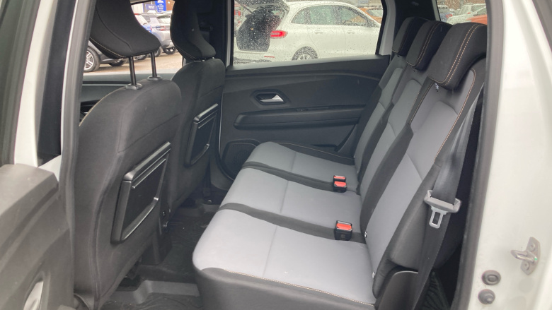 Dacia Jogger 1.6 HEV Extreme 5dr Auto Hybrid Estate